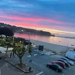Cruzas La Calle Y Estas En La Playa Apartmán
